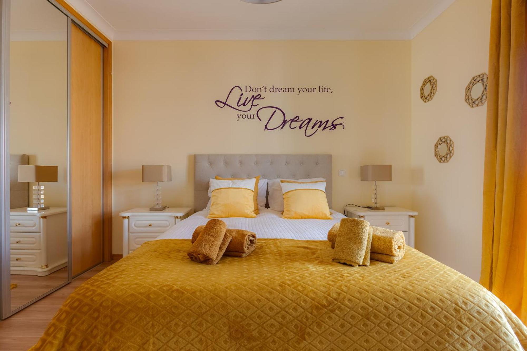 Chez Imaginarios-exclusive & Hideout Homestay